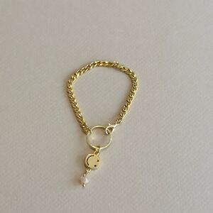 Gold Smiley Charm Bracelet R815
